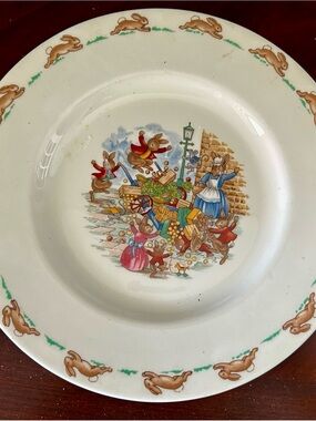 Royal Doulton Children's Bunny Parade Plate - White with Multicolor Accents